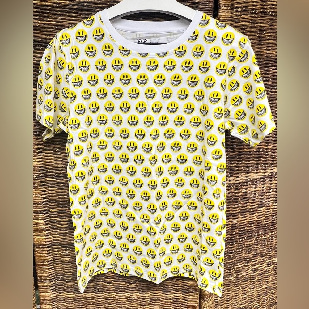 Propaganda Smiley Face‎ T-Shirt - Yellow & White-Adult Medium